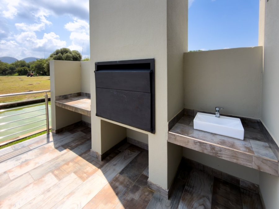 3 Bedroom Property for Sale in The Islands Estates North West